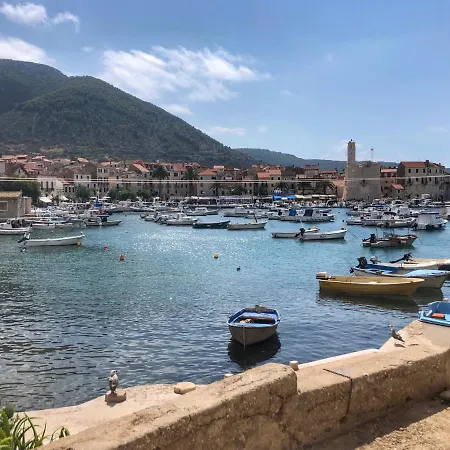Mamma Mia 2 Apartment